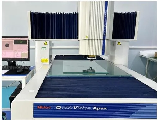 2D video measuring equipment, equipment photo from the company brochure