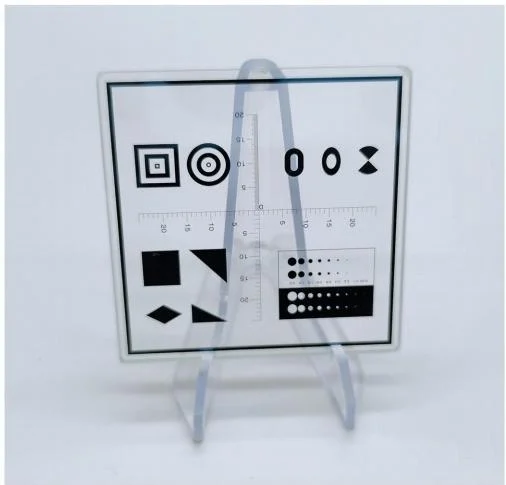 锐华光学画册中的二次元影像仪校正片展示视觉
